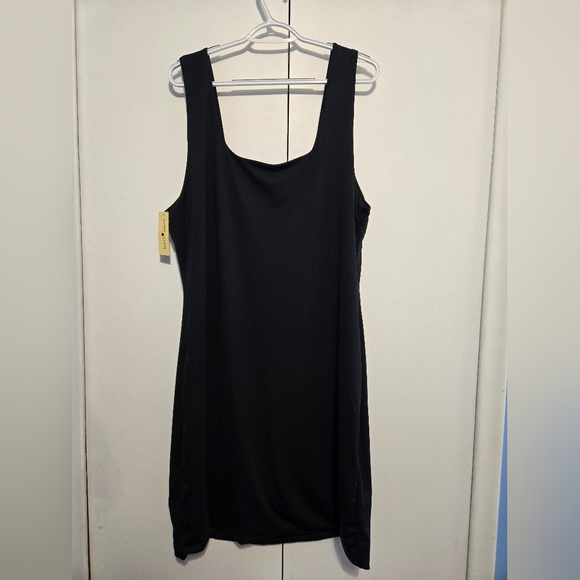 Derek Heart Black Midi Dress - Picture 6 of 6